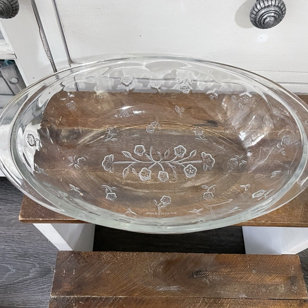 1960s Anchor Hocking Savannah Clear Oval 2qt. Casserole Dish w/Covered Lid